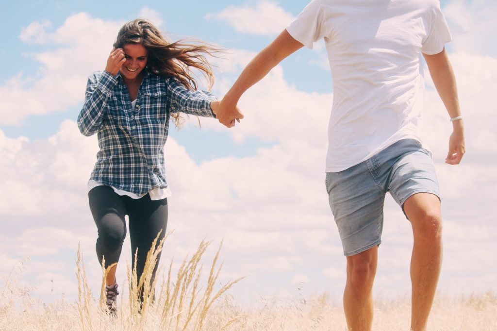 3 Simple Steps to Attracting More Satisfying Relationships