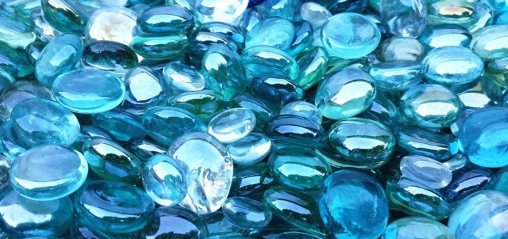 blue crystals meanings, properties, benefits and uses