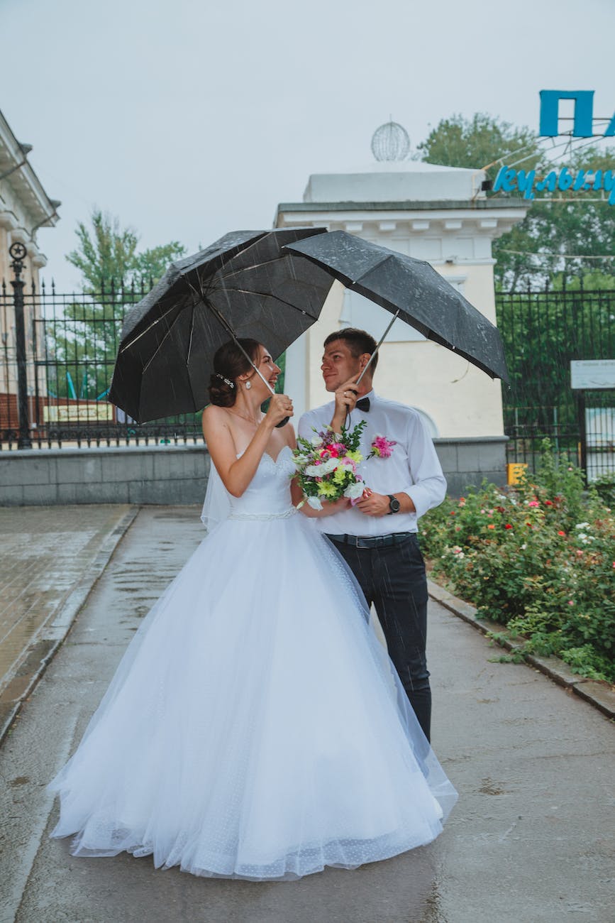 IS IT BETTER LUCK TO HAVE RAIN ON YOUR WEDDING DAY?