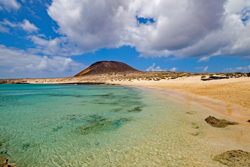 playa francesca, la graciosa, canary islands, volcano, spain, africa, sea, water, coast, view, landscape, nature, crystal clear water, beach, la graciosa, la graciosa, la graciosa, la graciosa, la graciosa, canary islands, canary islands, canary islands, canary islands, canary islands, volcano, view
