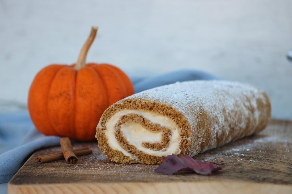 pumpkin, roll, fall, autumn, harvest, dessert, festival, food